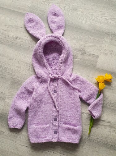 Hoodie Pullover stricken "Roary und Hoppel" Raglan, Gr. 6 Monate - 4 Jahre