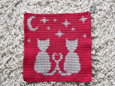 Crochet pattern cloth "Love Cats"
