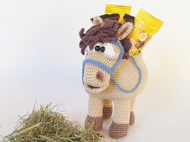 Häkelanleitung Pferdinand der Gaul