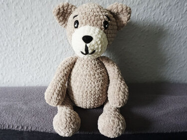 Crochet Pattern for Teddy Tom!