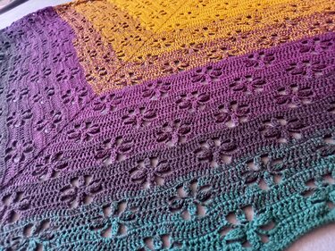 Dreieckstuch Blumenmeer - Häkeln