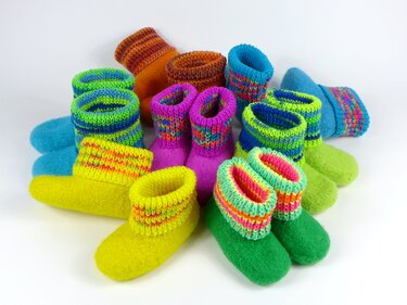 Felt boots / slippers with turtleneck - all sizes - Felting