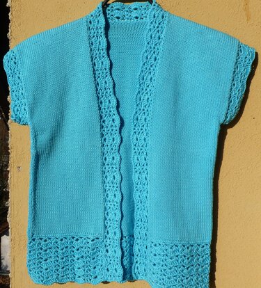 Türkise offene Strickweste kurzärmelig mit dekorativen Lochborten