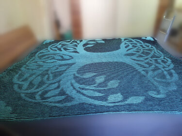 Tree of life, Yggdrassil, Shadow Knitting, Illusion Knitting, Motif Blanket