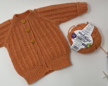 Raglanjäckchen das Zweite - Kraus-Streifen - - Stricken