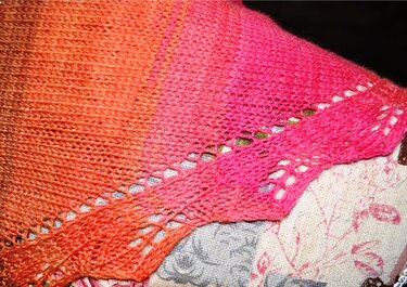 Strickanleitung für Dreieckstuch | Rainbow Triangle - Stricken