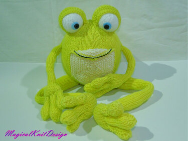 Frankie the frog amigurumi knitting pattern