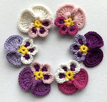 Hübsche Stiefmütterchen - Häkeln