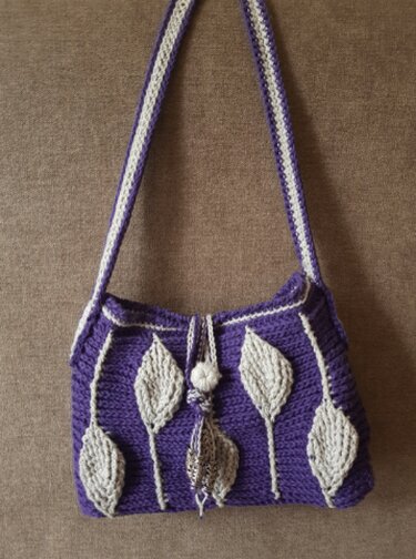 3D Unterarmtäschchen Abey - Häkeln