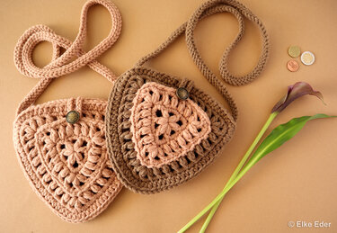 Umhängetasche, Dirndltasche, Wiesntascherl "Triangle" - Häkelanleitung