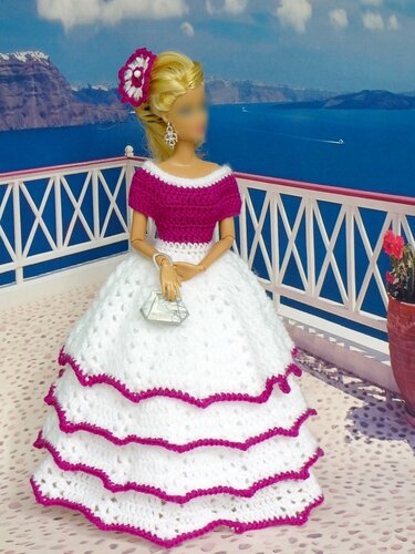Fantastic princess dress for little fashion dolls - Crochet