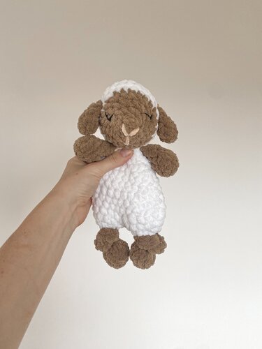 Sheep/Lamb Crochet Pattern: Snuggler for Babys and Toddlers