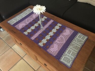 Häkeln / Tischläufer 2 in 1 ! Danke / Happy