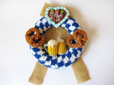 Häkelanleitung: Türkranz Oktoberfest