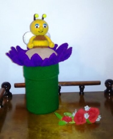 Spardose "Bienchen" - Häkeln