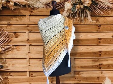 Tears of Love - Häkelanleitung für ein Dreieckstuch - Bild 4