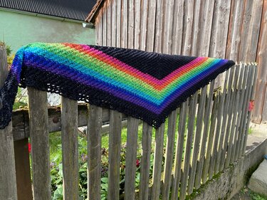 Quygon - das Tuch für bunte Bobbel - aus Reliefstäbchen - 4 Versionen - Häkeln