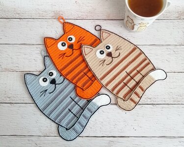 327 Crochet Pattern - Cat Home and Sailor decor, applique, coaster, ami