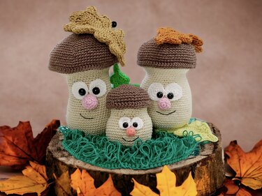 Mushroom Family - Crochet Pattern