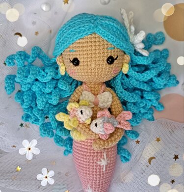 Crochet pattern mermaid, amigurumi doll