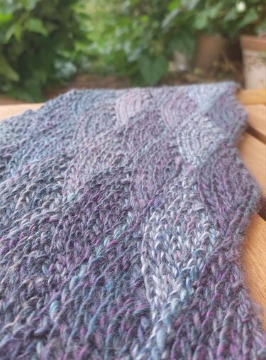 "Winter-Waves" Set - Mütze und Schal im Stricklook mit Wellenmuster - Bild 10