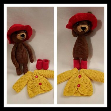 Brauner Amigurumi-Teddybär mit roter Mütze, roten Stiefeln und gelber Jacke mit roten Knöpfen, zwei Ansichten
