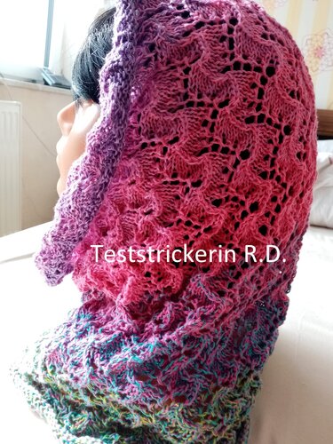 Loop, Schlauchschal "Flower", tolles Muster, stricken