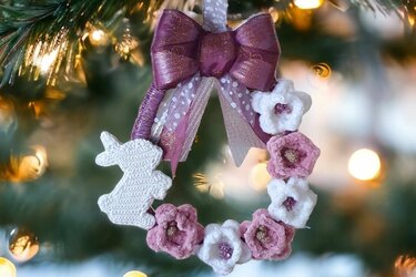 Crochet pattern Easter wreath