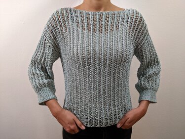 Strickanleitung Lochmuster Pullover mit Dreiviertelarmen