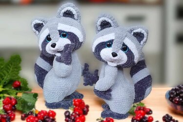 Crochet Pattern Wynne Racoon