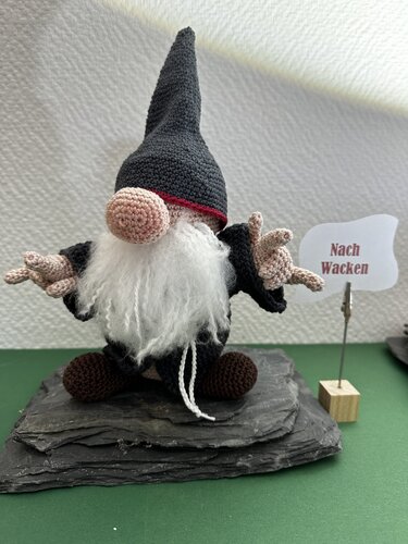 H&auml;kelanleitung als PDF f&uuml;r den Rocker-Wichtel - Häkeln