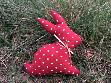 Nähanleitung und Schnittmuster "kleine Hasen"