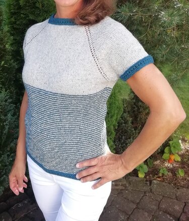 Knitting Pattern: Rosy Tee Adult