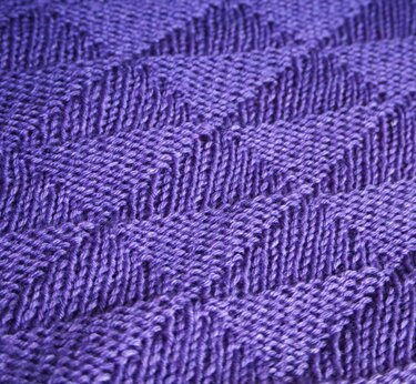 Illuminati shawl - Knitting