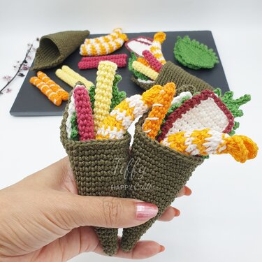 Temaki Sushi (Hand Roll) – Crochet Pattern PDF Download