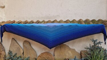 Mad Shells - Häkelanleitung flaches Dreieckstuch