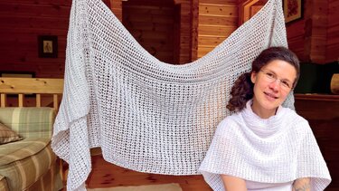 Wedding Boho wrap shawl crochet pattern video & PDF | Woolpedia