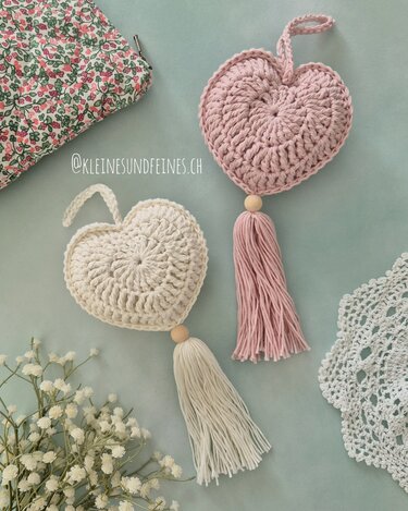 Häkelanleitung: "Boho Herzen" - tolle Herzen im beliebten Boho-Stil häkeln