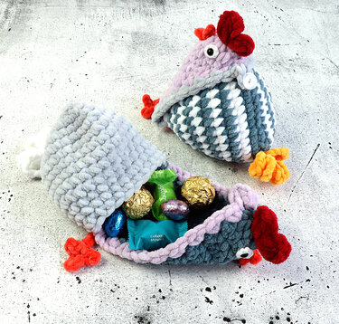 „Big Klipp-Klapp“ – befüllbare Hühner + Herz + Ei - Häkeln