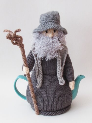 Old Grey Wizard Tea Cosy Knitting Pattern