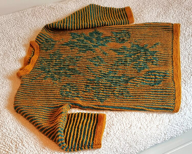 Herbstlaubjacke und Seelenwärmer Illusionsstricken