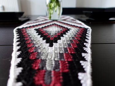 Table Runner Corner to Corner - Crochet Pattern - Image 6