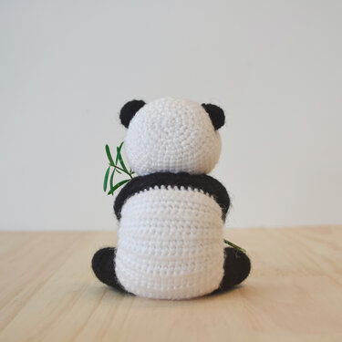 Amigurumi - Crochet pattern: My little Panda