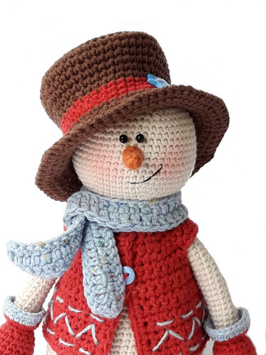 Häkelanleitung Amigurumi Kevin, der Schneemann und sein Weihnachtsbaum - Häkeln