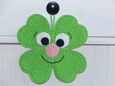 Häkelanleitung Topflappen - Lustige Kleeblätter