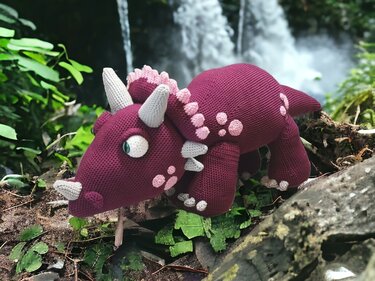 Tara der Triceratops XXL - Häkeln