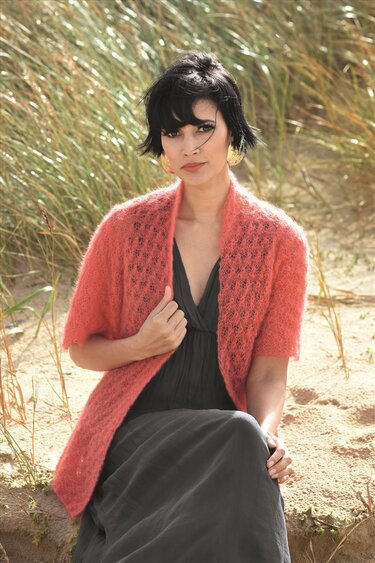 Strickjacke mit Sternmuster