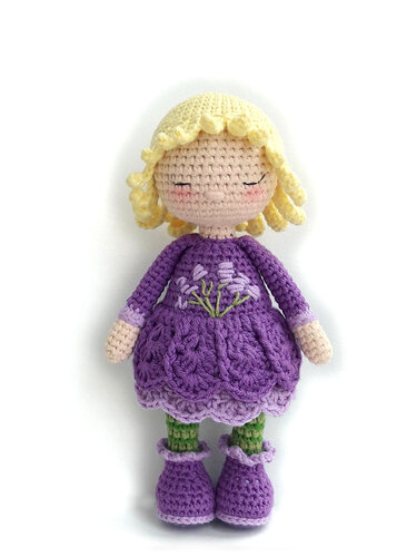 Crochet amigurumi Doll Pattern, cute little doll Sue, the Lavender Girl