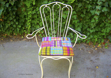 Sitzkissen „Patchwork-Tartan“ für Anfänger, Polster im Schottenmuster - Häkeln