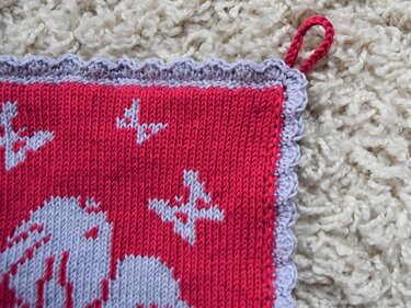 Double Knitting Pattern Comforter / Washcloth "Cuddly Bunnies"